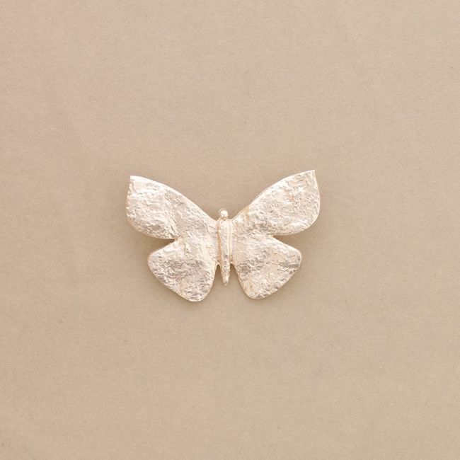 METAL BUTTERFLY BROOCH