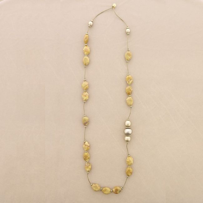 COLLAR LARGO CUENTAS RESINA