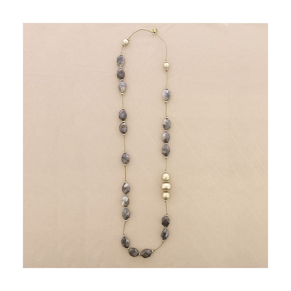 COLLAR LARGO CUENTAS RESINA