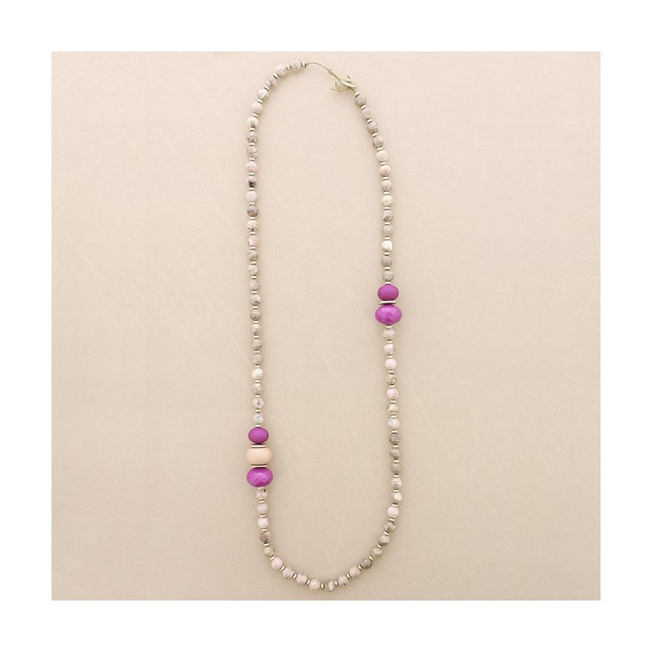 LONG NECKLACE WITH RESIN BEADS