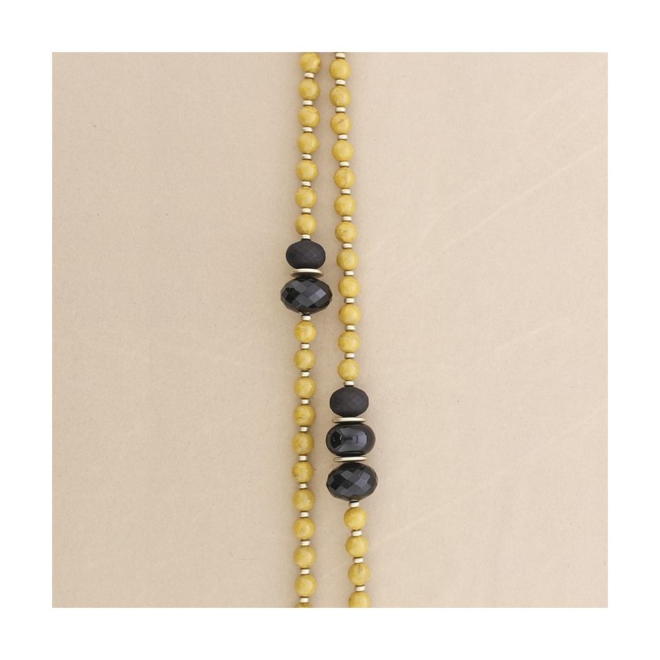 COLLAR LARGO CUENTAS RESINA