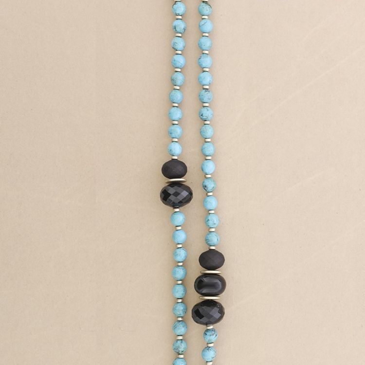 COLLAR LARGO CUENTAS RESINA 2