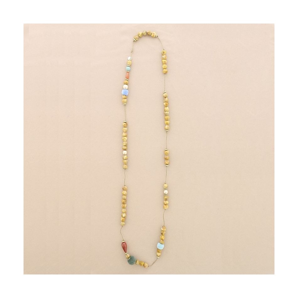 COLLAR LARGO CUENTAS RESINA POMPONES