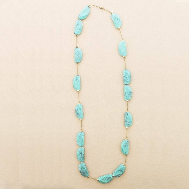 LONG NECKLACE WITH RESIN BEADS