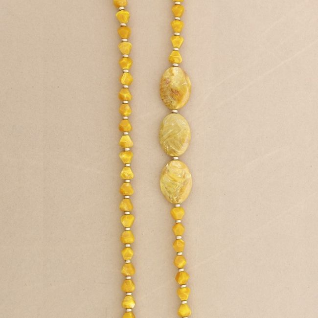 COLLAR LARGO CUENTAS RESINA
