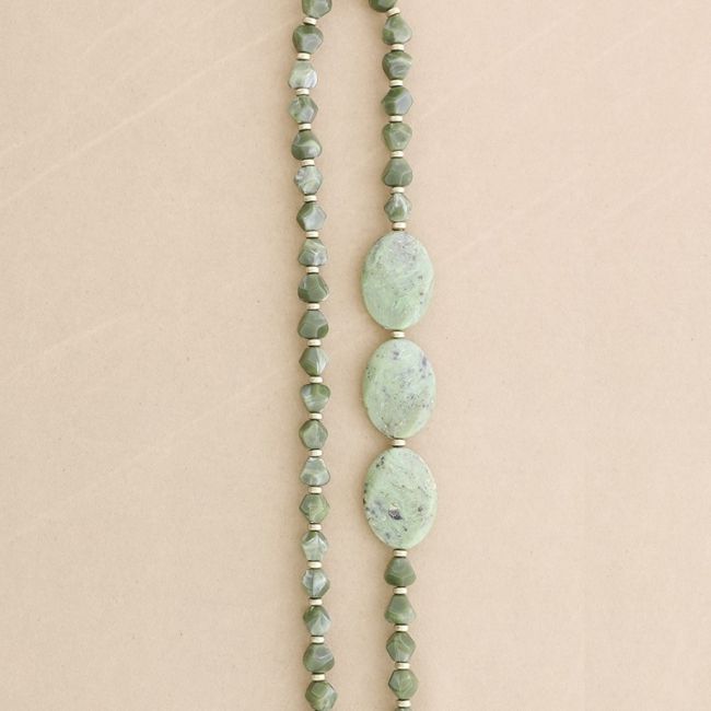 COLLAR LARGO CUENTAS RESINA