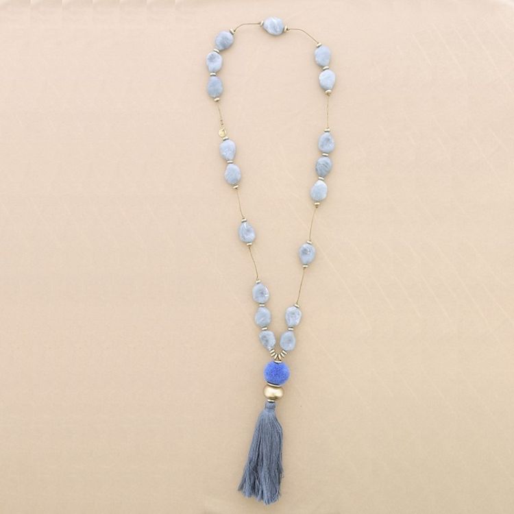 LONG NECKLACE WITH RESIN BEADS PENDANT FRINGE 2