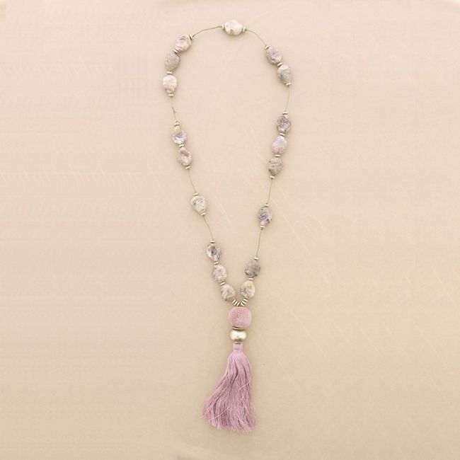 COLLAR LARGO CUENTAS RESINA COLGANTE FLECO