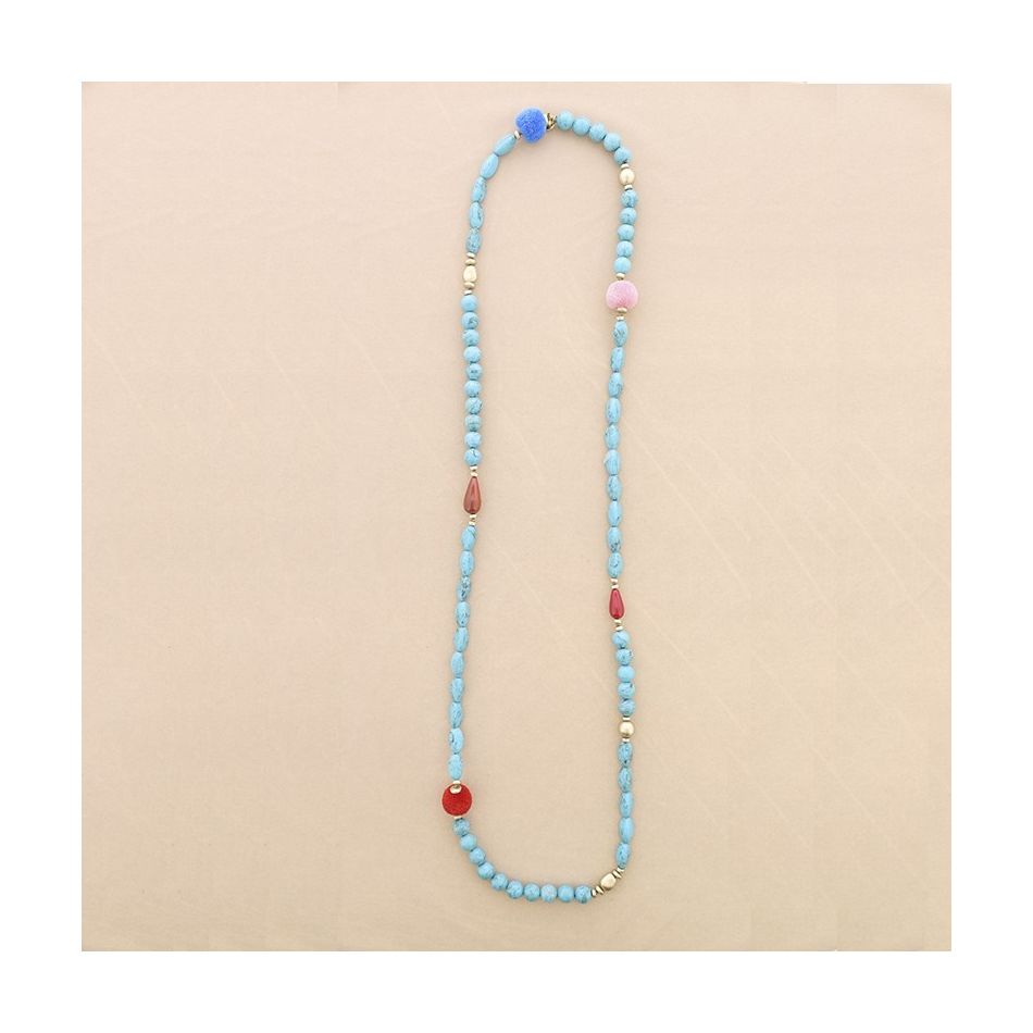 LONG NECKLACE WITH RESIN BEADS AND POMPOMS