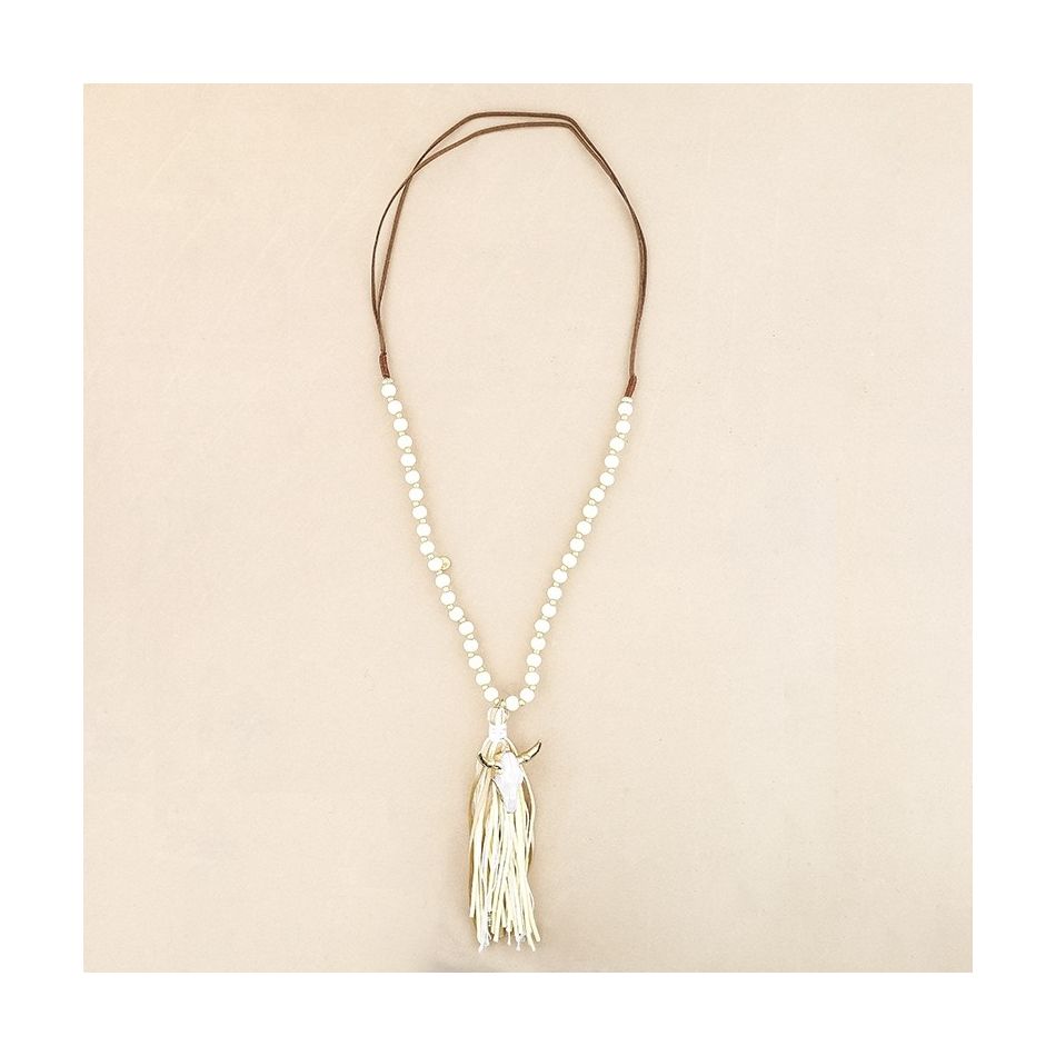 COLLAR LARGO CUENTAS MADERA CABEZA TORO FLECO