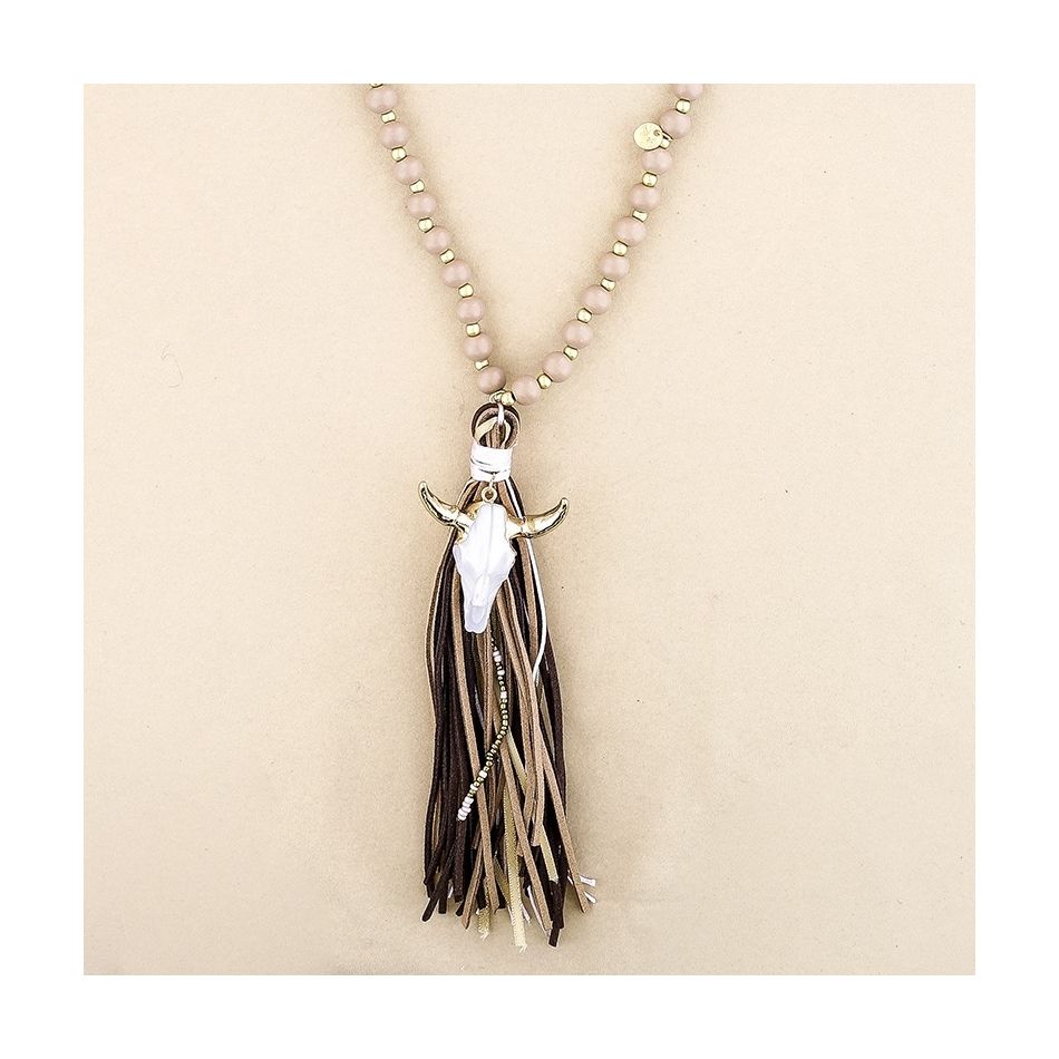 COLLAR LARGO CUENTAS MADERA CABEZA TORO FLECO