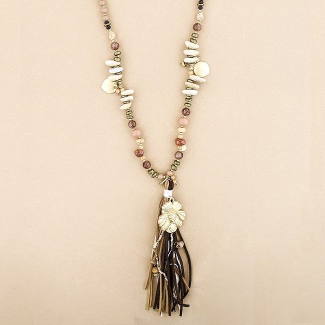 COLLAR LARGO CUENTAS MADERA FLECO