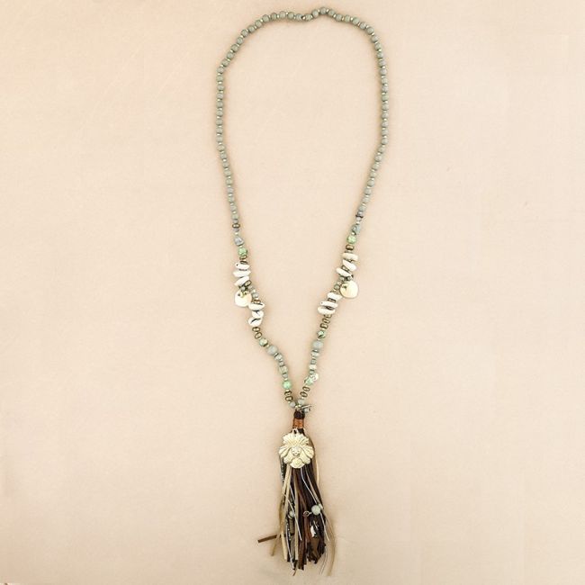 COLLAR LARGO CUENTAS MADERA FLECO