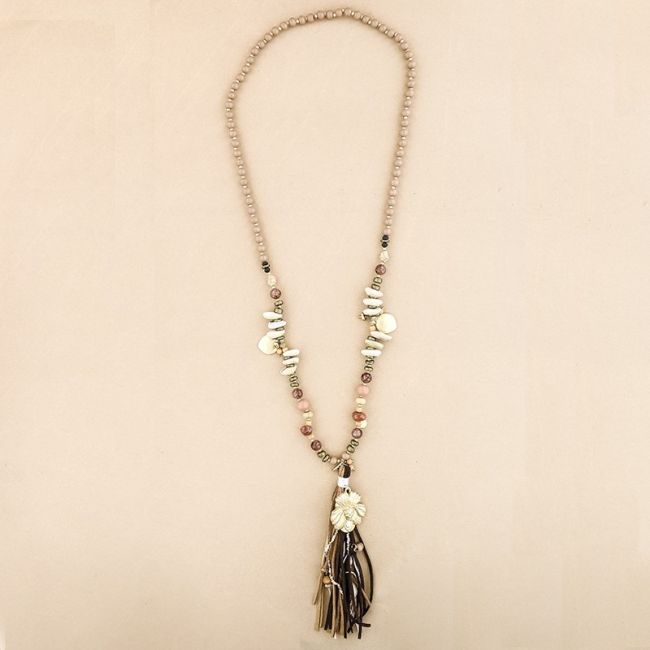 COLLAR LARGO CUENTAS MADERA FLECO