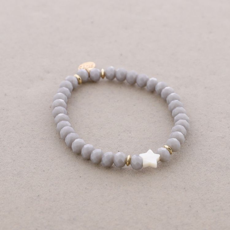 ELASTIC BRACELET WITH NACRE STAR BEADS 2