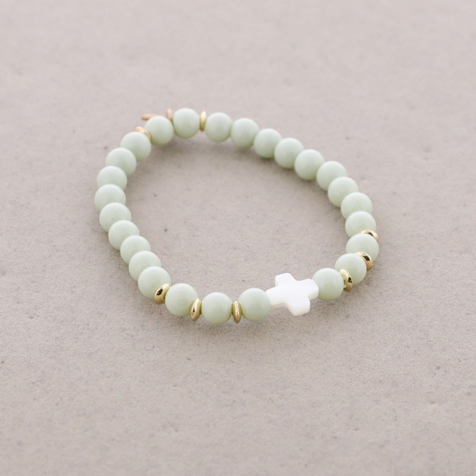 ELASTIC BRACELET WITH NACRE CROSS BEADS