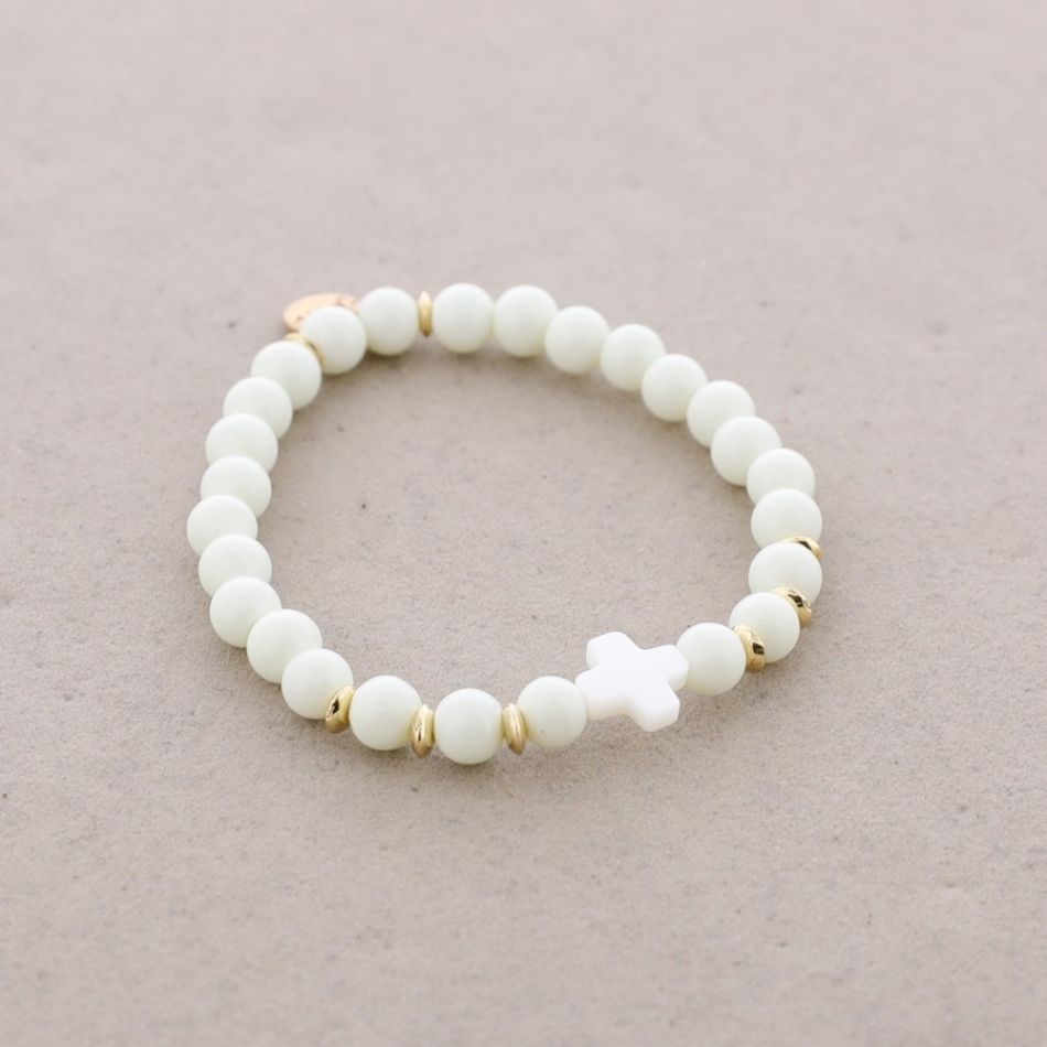 ELASTIC BRACELET WITH NACRE CROSS BEADS