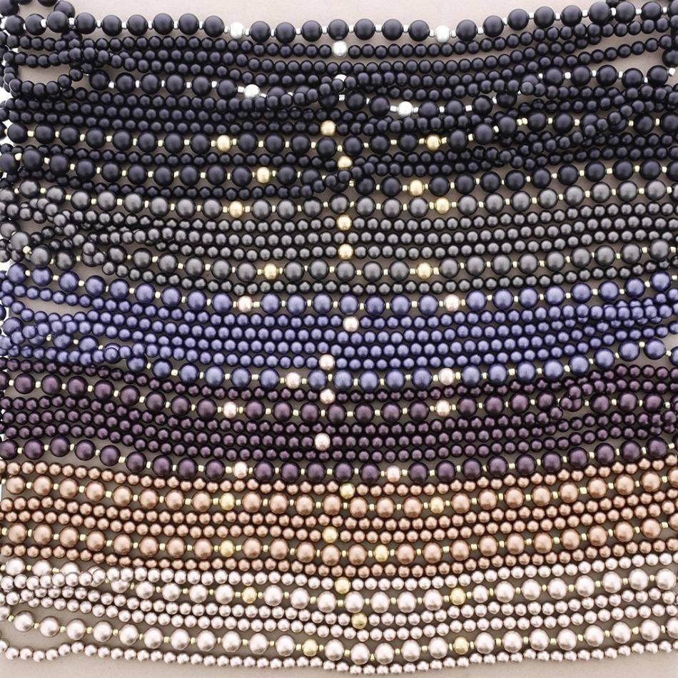 BEADS SHORT NECKLACE