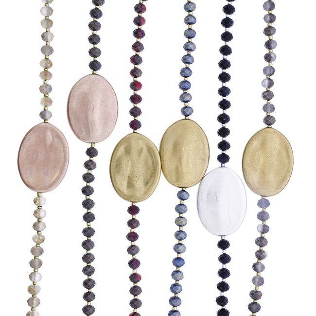 LONG NECKLACE WITH FACETED CRYSTALS WITH IMITATION METAL BEADS