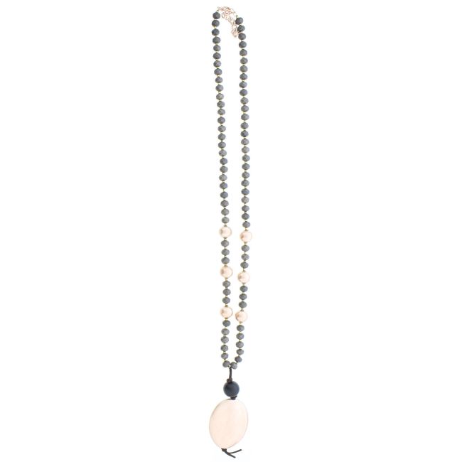 LONG NECKLACE WITH FACETED CRYSTALS WITH IMITATION METAL BEADS