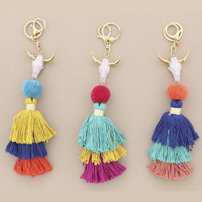 ETHNIC BULL HEAD KEYCHAIN FRINGE THREE LAYERS