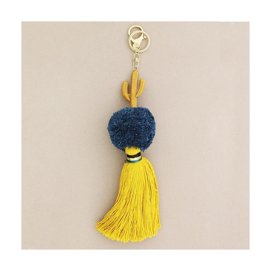 ETHNIC CACTUS POMPOM FRINGE KEYCHAIN
