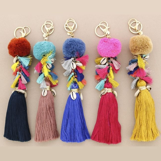 ETHNIC POMPOM FRINGE KEYCHAIN