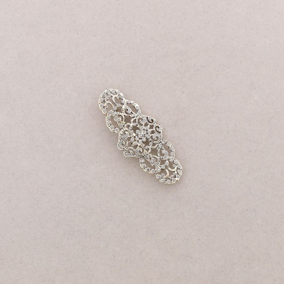 METAL CRYSTAL SADDLE BROOCH