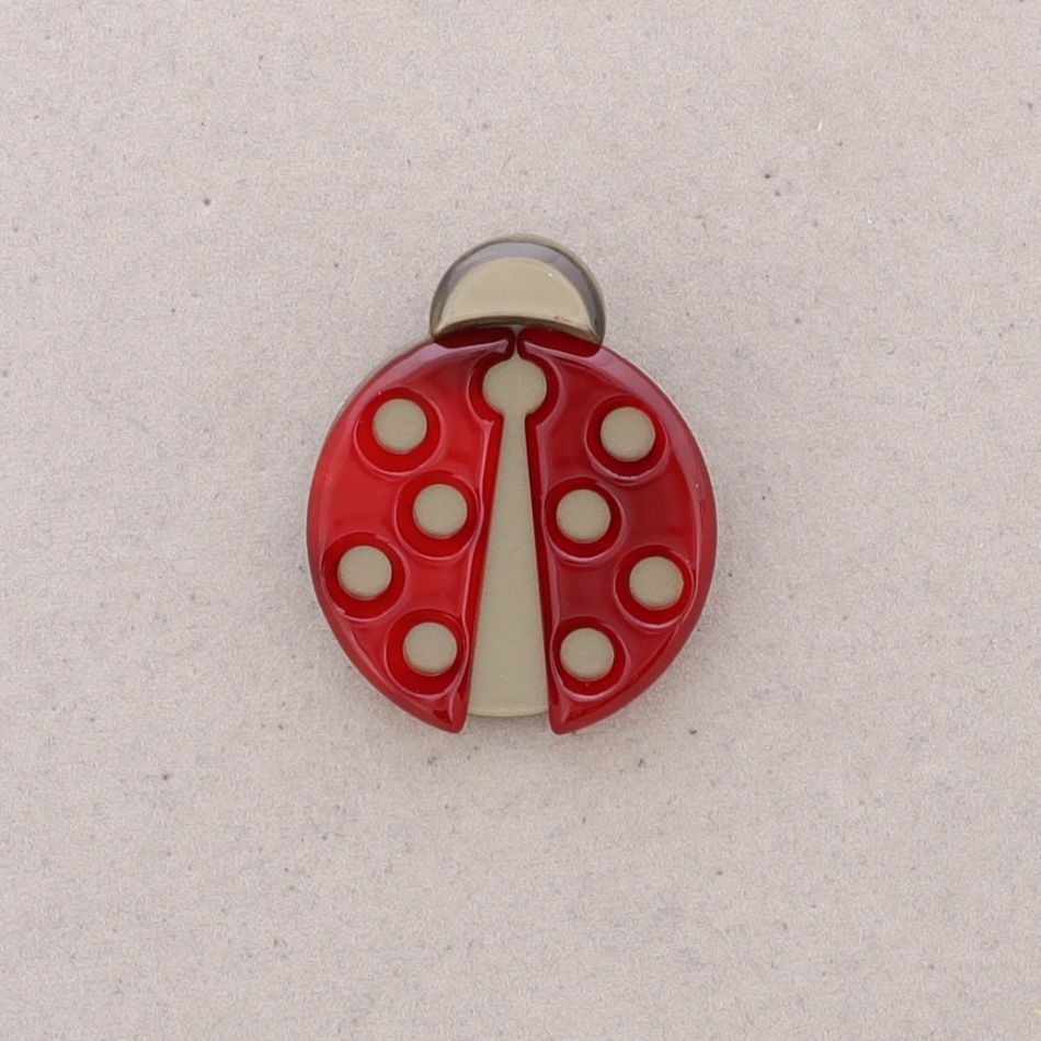 BROCHE MARIQUITA RESINA