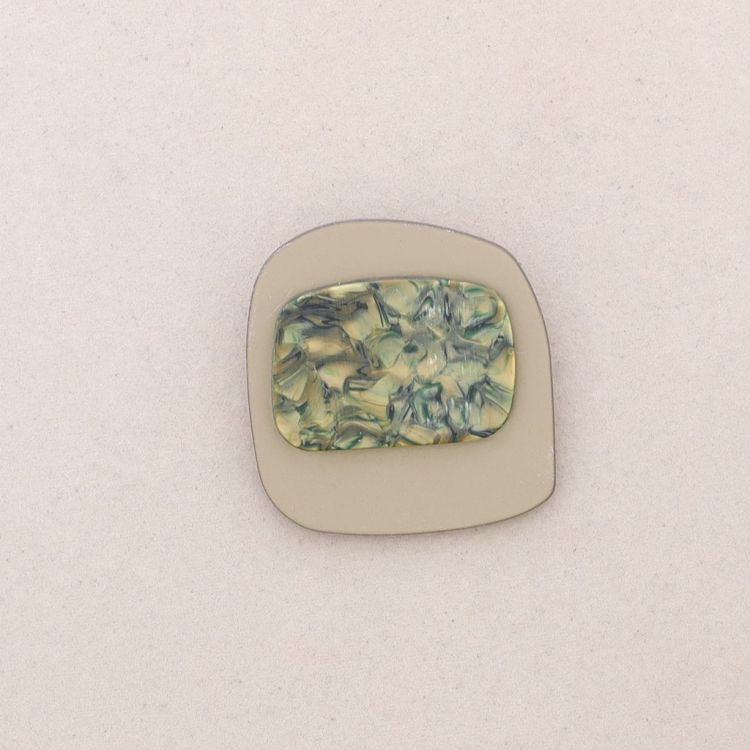 RESIN STAMPED GEOMETRIC SHAPE BROOCH 2