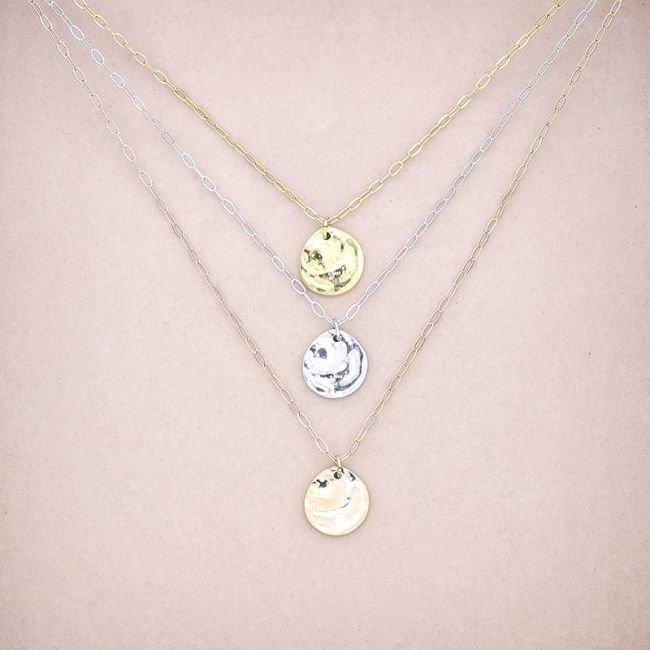 STEEL NECKLACE WITH COIN PENDANT