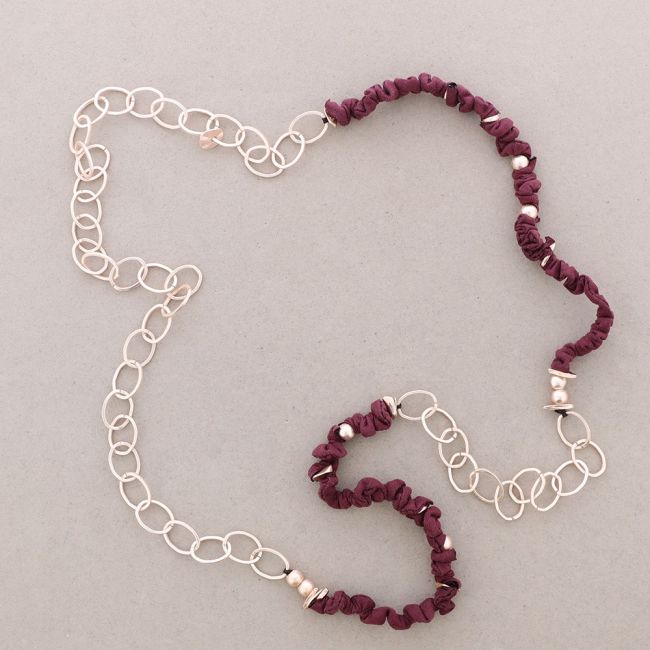 COLLAR LARGO ESLABONES TELA