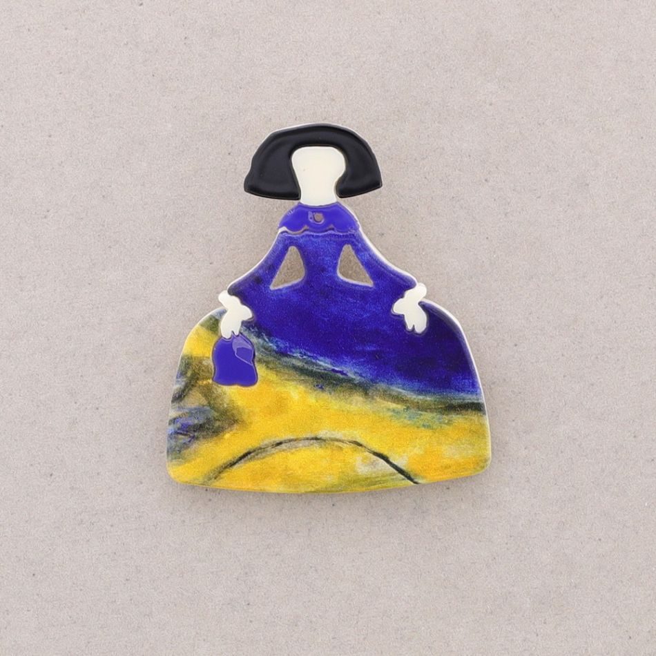 RESIN MENINA BROOCH