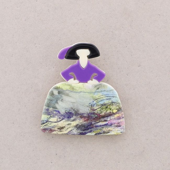RESIN MENINA BROOCH