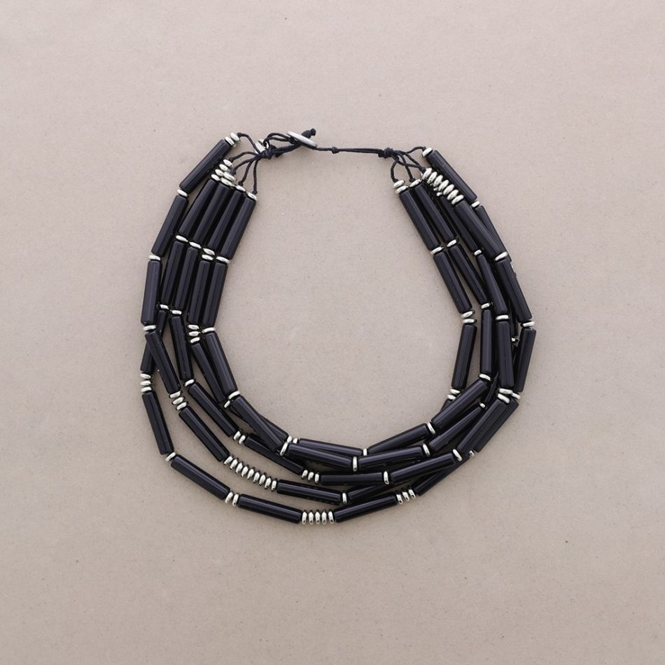 RESIN METAL BEADS SHORT NECKLACE