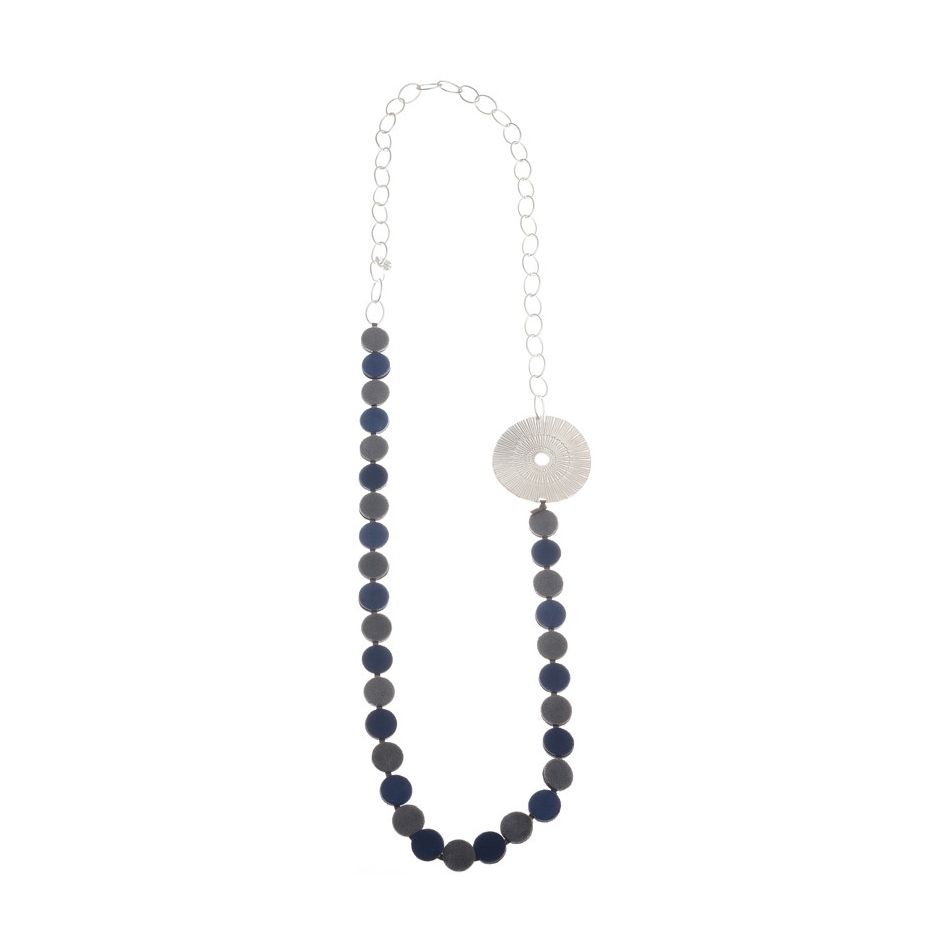 COLLAR LARGO CADENA MEDALLAS METAL CUERO