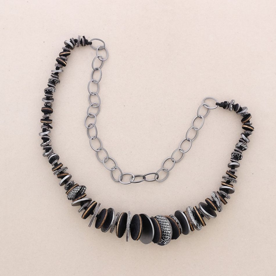 SUEDE LEATHER METAL CHAIN LONG NECKLACE