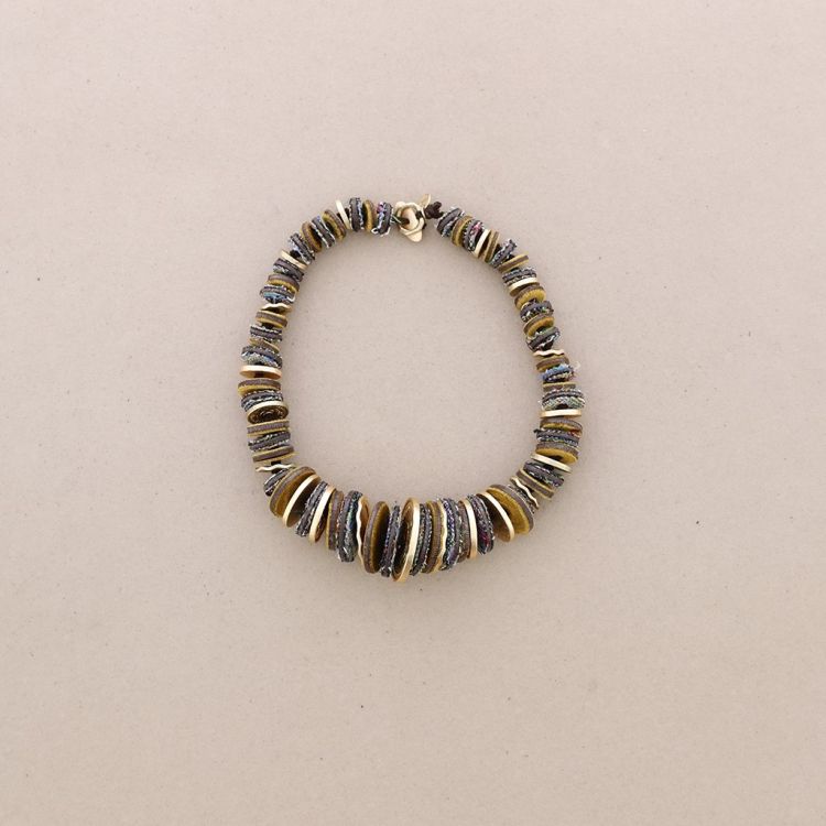 SUEDE LEATHER METAL SHORT NECKLACE
