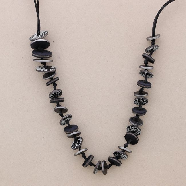 LONG SUEDE LEATHER NECKLACE