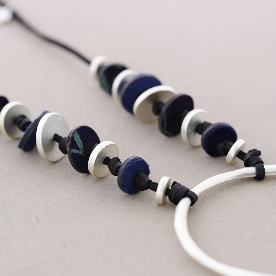 SUEDE LEATHER LONG PENDANT NECKLACE
