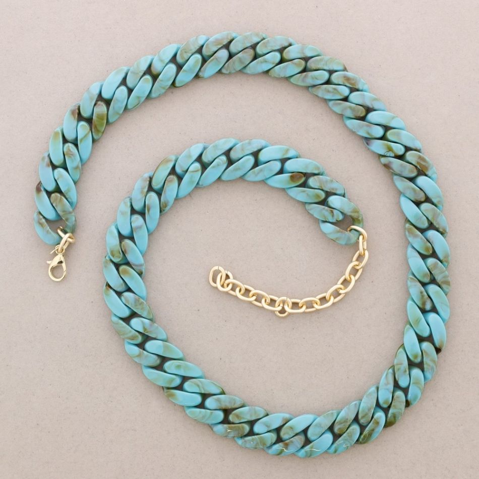 COLLAR LARGO ESLABONES RESINA