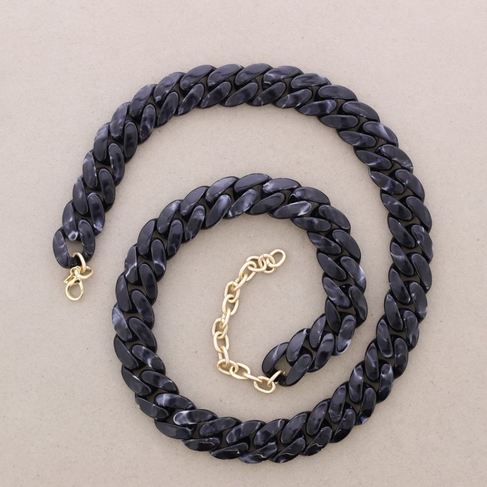 COLLAR LARGO ESLABONES RESINA