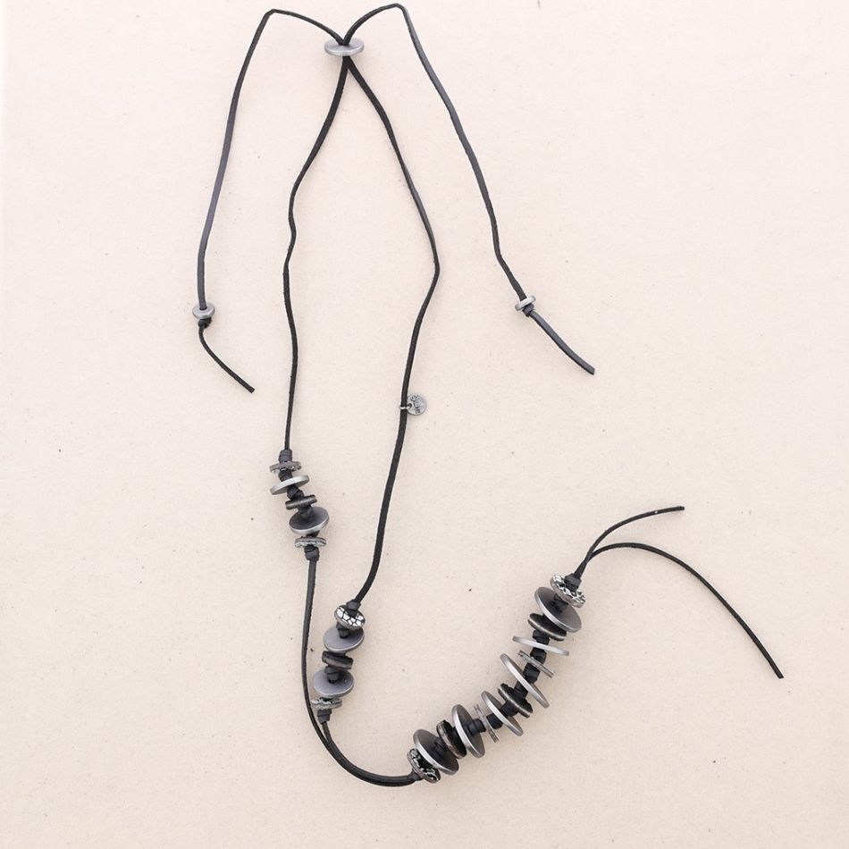LONG SUEDE LEATHER NECKLACE