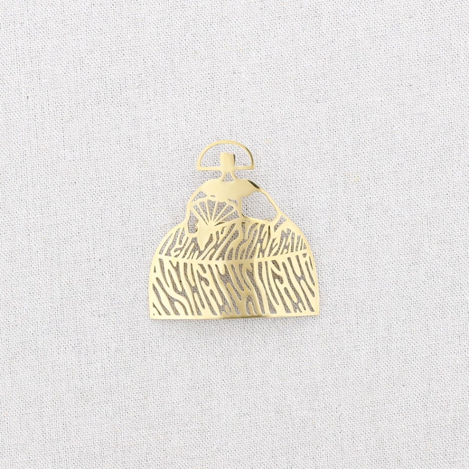 BROCHE ACERO MENINA CALADA