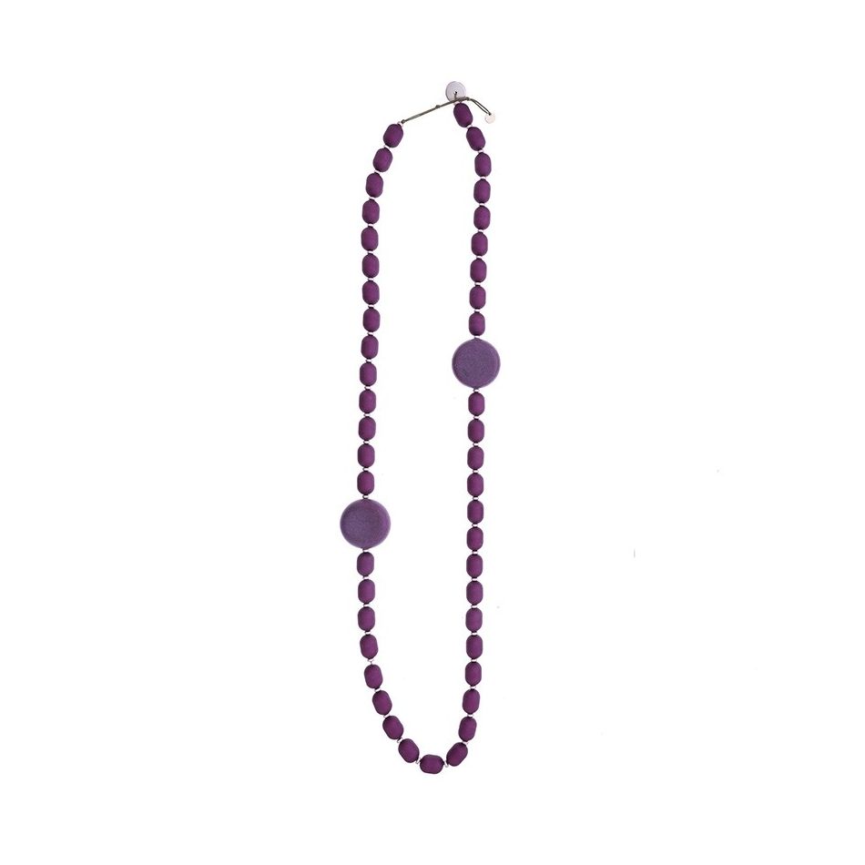 LONG NECKLACE WITH RESIN BEADS