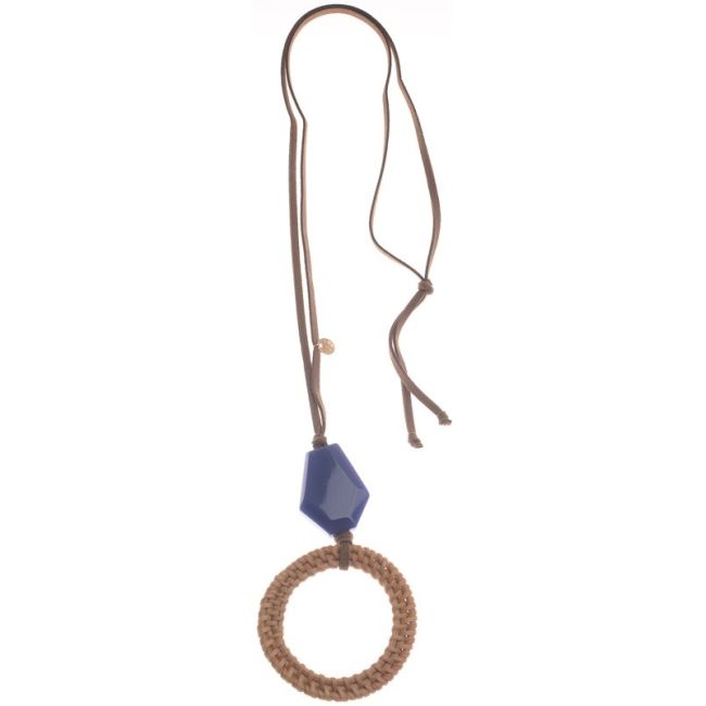 COLLAR LARGO COLGANTE RESINA ANILLA MIMBRE