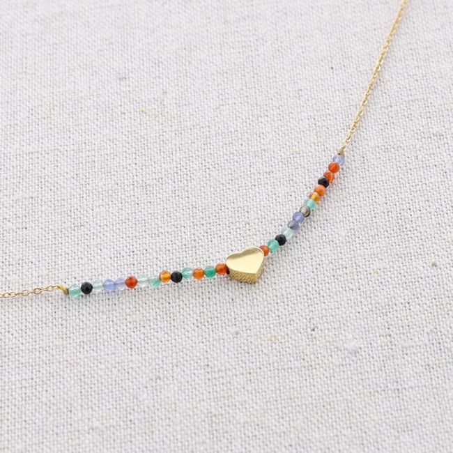 STEEL SHORT NECKLACE WITH HEART STONES
