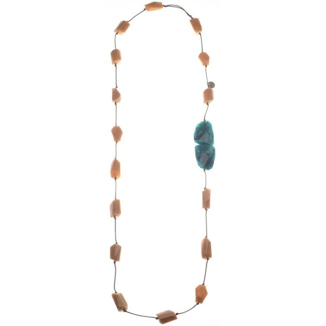 COLLAR LARGO CUENTAS RESINA