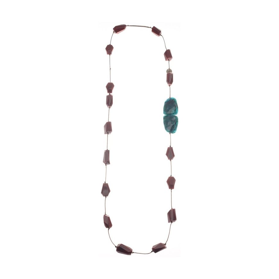 LONG NECKLACE WITH RESIN BEADS
