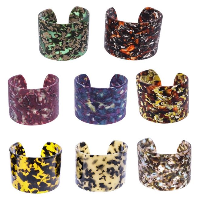 RESIN STAMPED OPEN BRACELET